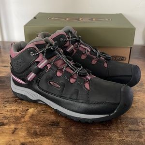 NIB Keen Girl’s Targhee Mid Waterproof Hiking Boots, Grey/Purple, Size 6